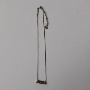 Kendra Scott bar pendant